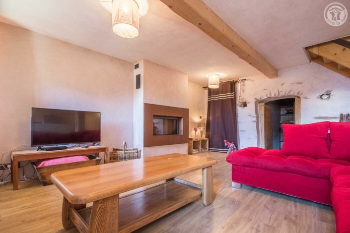 Séjour et salon du gîte Versaya